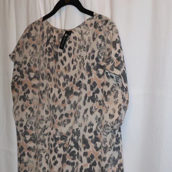 Cotton On Blouse Acid Wash Color Size Medium Dolman Short sleeve - Picture 8 of 10